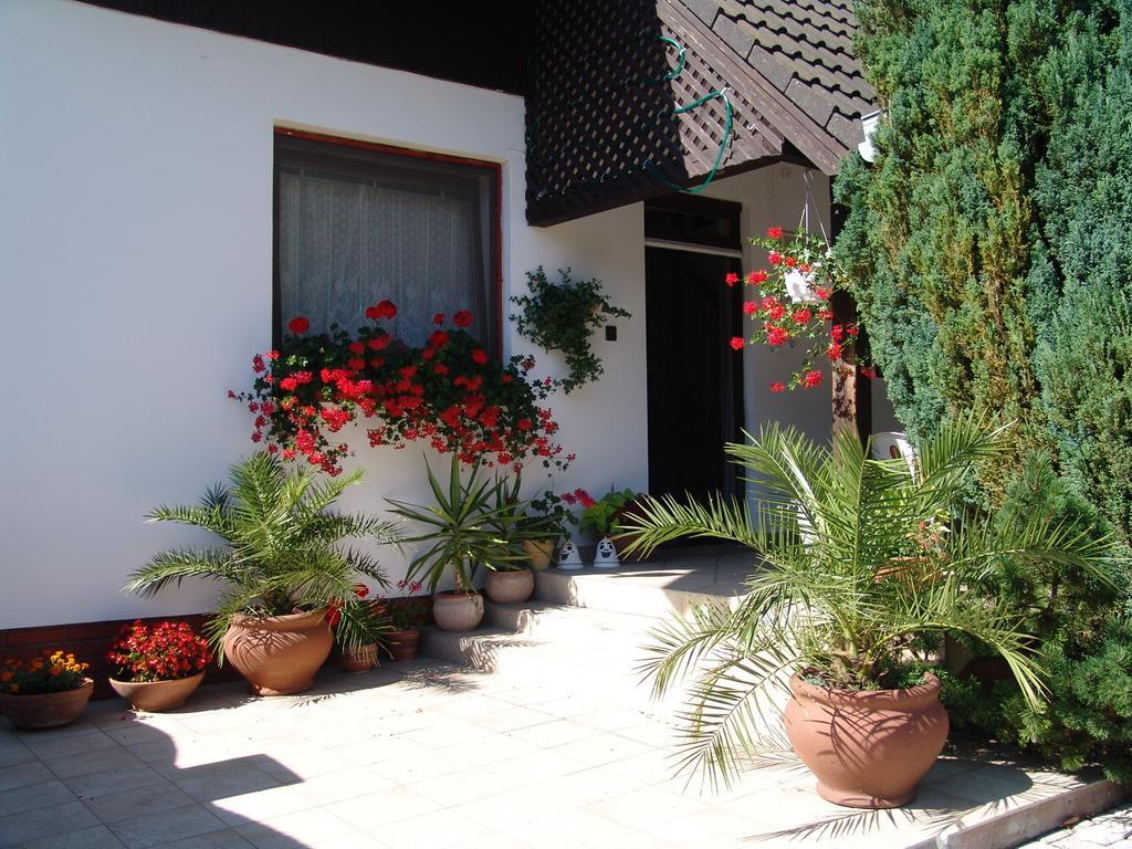 Eifert Haz Bed and Breakfast Balatongyörök Δωμάτιο φωτογραφία