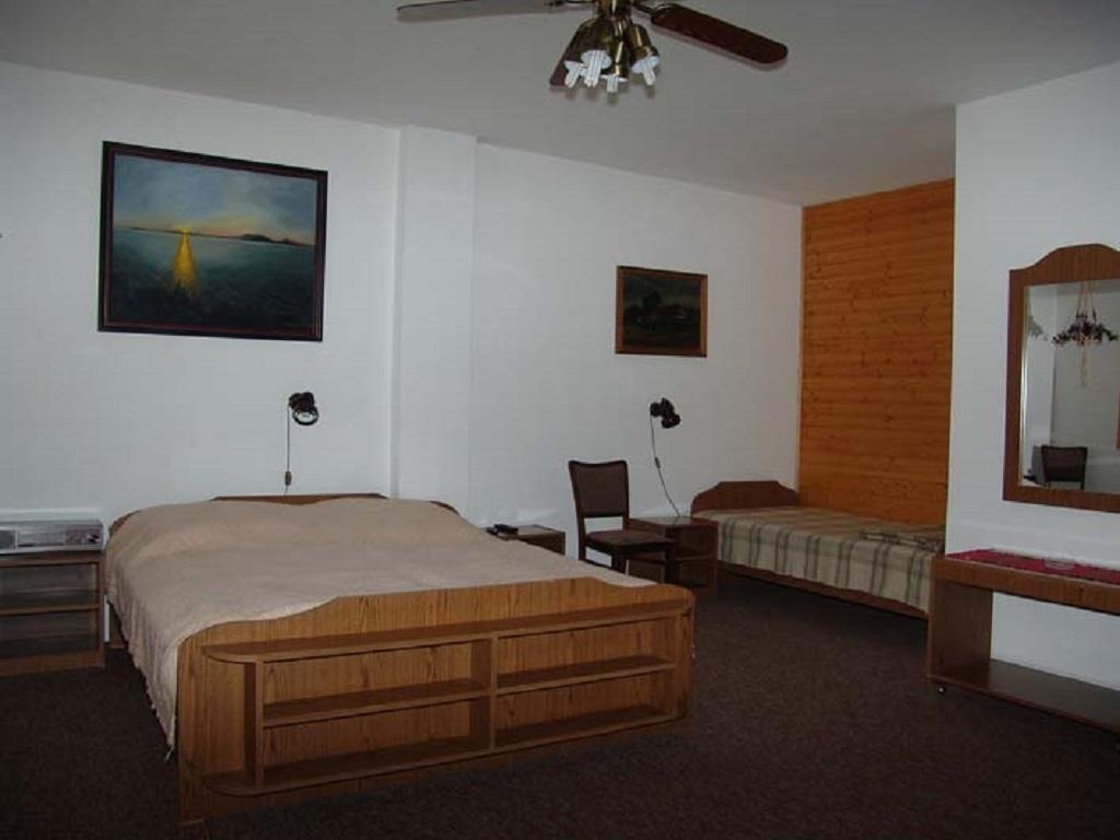 Eifert Haz Bed and Breakfast Balatongyörök Δωμάτιο φωτογραφία